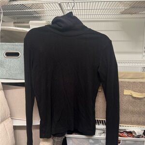 Uniqlo Black Crewneck Tee